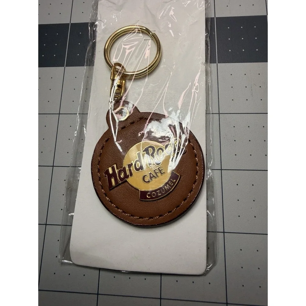 Hard‎ Rock Cafe Cozumel Leather Keychain Key Fob Ring Souvenir New In Wrap Vtg
